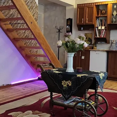 Tueri Holiday Home, A Simple House Zewnętrze zdjęcie