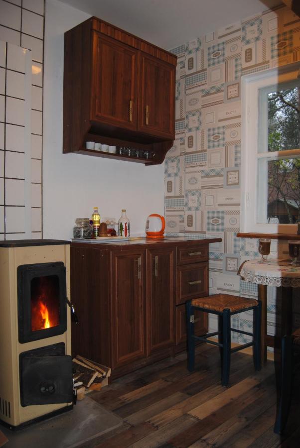 Apartment Home, A Simple House Turi