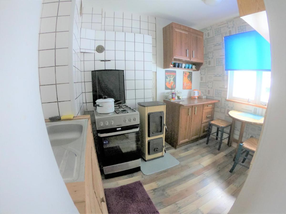 Apartment Home, A Simple House